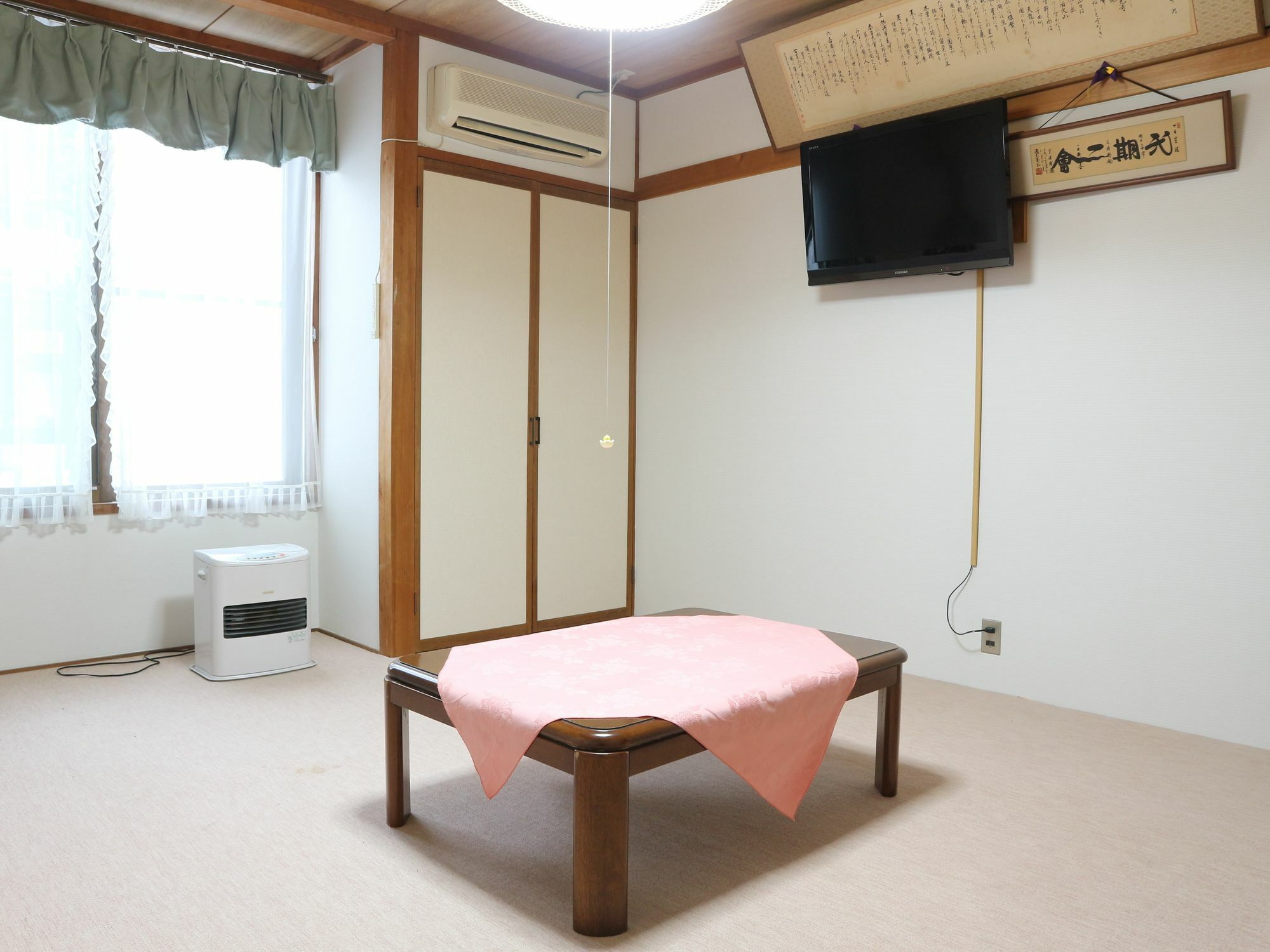 Petit Hotel P-Bow Hakuba Exterior foto